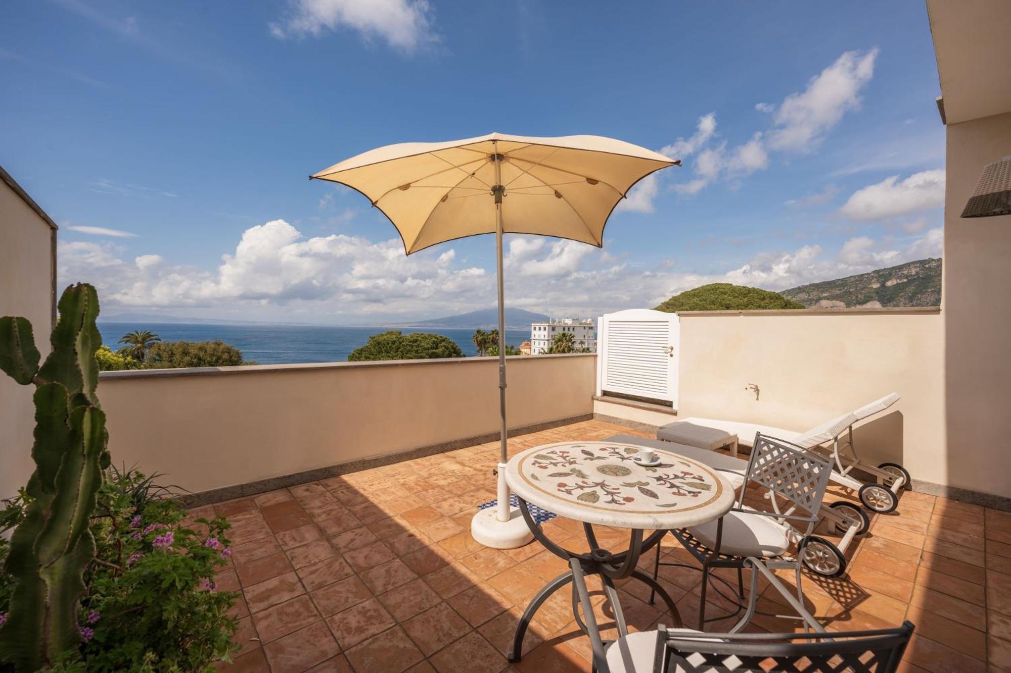 Grand Hotel Cocumella Sant'Agnello Esterno foto